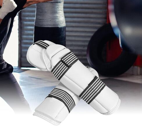 Arm Guards for Taekwondo and Muay Thai Sparring Sessions, M in Kuwait
