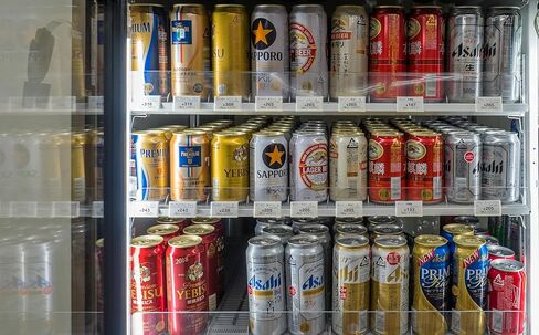 Commercial Back Bar Beer Cooler, ETL 3 Glass Door Beverage Display Refrigerator, Restaurant Upright under counter Stainless Steel Fridge Merchandiser, LED Lighting 53" W 11.3 Cu.Ft in Kuwait