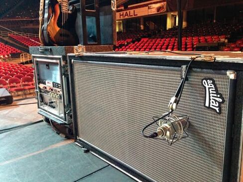 Slide-on Rapid Mic Mount for Guitar Amps (sm57,e609,Dual,Ribbon mic) in Saudi Arabia