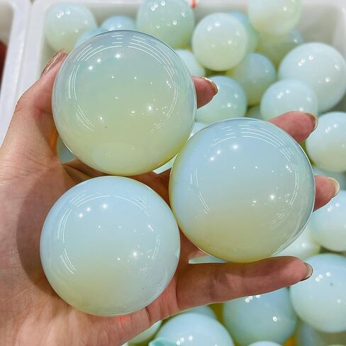 عينات من كرة تلميع أوبال كريستالية طبيعية خشنة من الأحجار الكريمة المعالجة (الحجم: 40-45 مم) in Kuwait