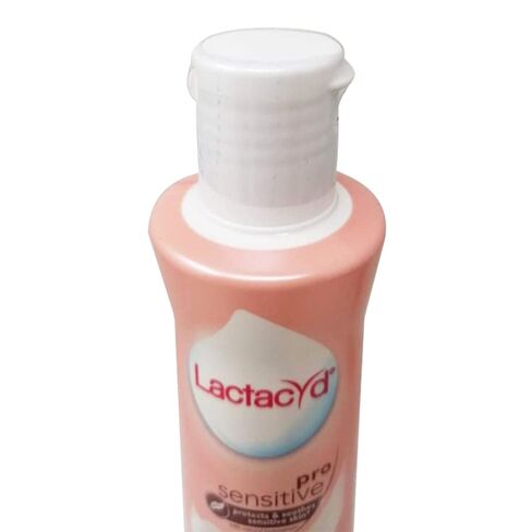 Lactacyd Vaginal Antiseptic Solution 150ML in Saudi Arabia