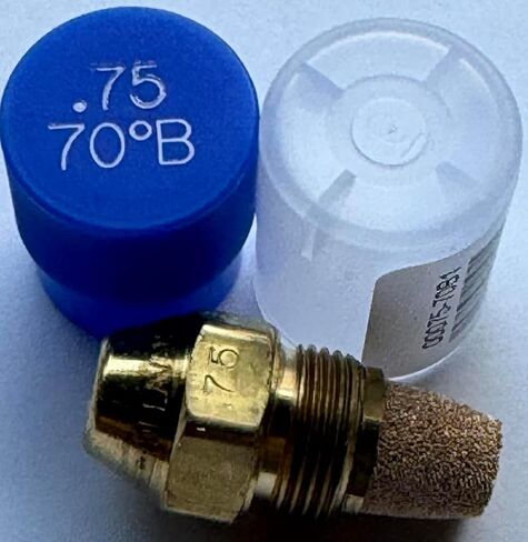 ثلاث (3) عبوات - فوهة موقد الزيت، .75 70 ب، غطاء أزرق للرذاذ الصلب .75 70 ب فوهة زيت .75 جالون في الدقيقة مع رذاذ صلب 70 درجة - 3 عبوات in Saudi Arabia