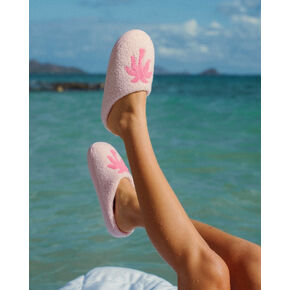 Pink Palm Puff Malibu Slippers in Blush Bay in Kuwait