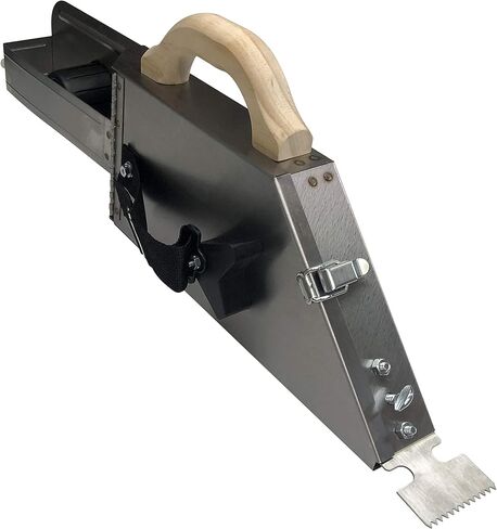 Drywall Taping Banjo – Semi-Automatic Even Flow Design | Advance Equipment MFG Co. | Stainless Steel, Curved Belly, Tape Cutter Style | 100+ Years Family Owned USA Made in Kuwait