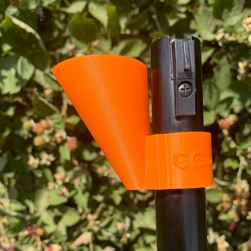 قمع BB السريع باللون البرتقالي بدون استخدام اليدين - متوافق فقط مع Red Ryder - لا مزيد من الانسكابات أو BBs المفقودة - يمكن أن تكون إعادة التعبئة صعبة ومحبطة يدويًا - حتى رالفي بحاجة إلى المساعدة in Saudi Arabia