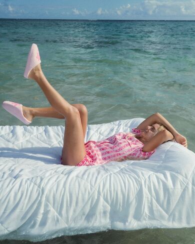 Pink Palm Puff Malibu Slippers in Blush Bay in Kuwait