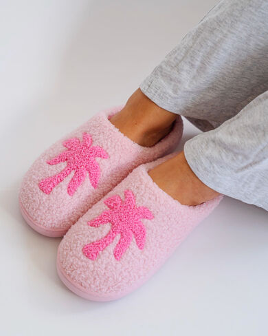 Pink Palm Puff Malibu Slippers in Blush Bay in Kuwait