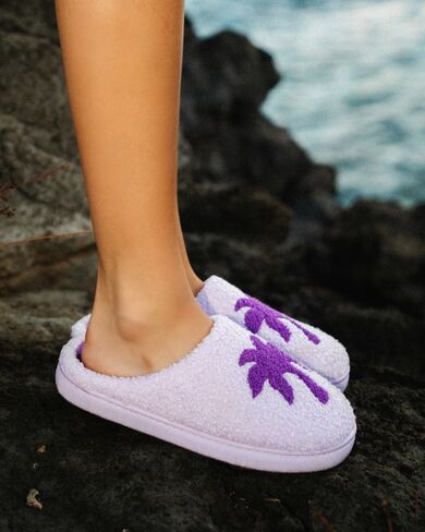Pink Palm Puff Malibu Slippers in Twilight in Kuwait