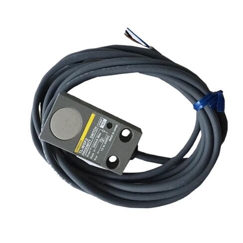 Proximity Switch TL-W5E1 TL-W5E2 TL-W5F1 TL-W5F2 Sensor in Saudi Arabia