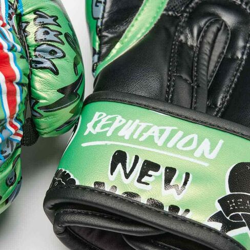 LEONE 1947, Flames Boxing Gloves 06oz. GN407J in Kuwait