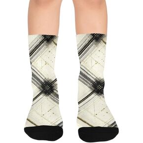 جوارب سوداء منقوشة مذهبة للمشي لمسافات طويلة - جوارب شتوية حرارية سميكة دافئة للأطفال الصغار للأولاد والبنات للمدرسة، والارتداء اليومي والأنشطة الخارجية in Kuwait