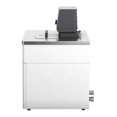 Julabo 9021707.33.A DYNEO DD-1000F جهاز تدوير مبرد/تدفئة مع واجهة تناظرية، خزان حمام من الفولاذ المقاوم للصدأ سعة 7.5 لتر، 230 فولت in Kuwait
