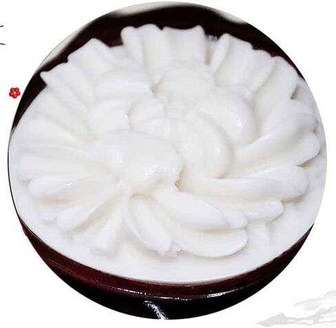 آلة صينية، عزف العود الصيني على آلة البيبا، إن الحرفية الرائعة لحرفيي البيبا ذوي الخبرة تنتج صوتًا ثلاثيًا واضحًا ورنينًا جهيرًا in Kuwait