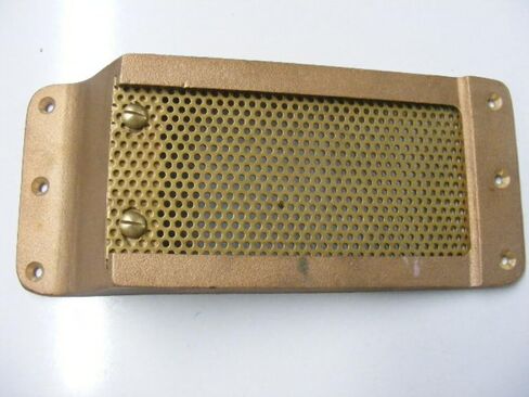 New Rectangular Scoop Strainer Buck Algonquin 00rss655p Screen Bronze 10-5/16" L x 4-5/8" W x 1-3/4" H Max Thru-Hull 2" in Saudi Arabia