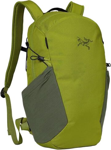 Arc'teryx Mantis 16 حقيبة ظهر | Sleek Sempact 16L Daypack | الزيتون الطحلب/تاتسو ، مقاس واحد in Saudi Arabia