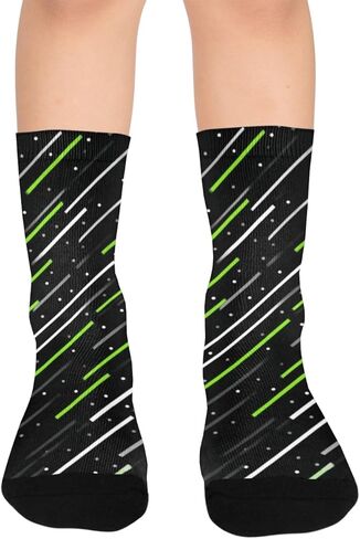 جوارب المشي لمسافات طويلة باللون الأخضر بطبعة Cyber ​​Glow - جوارب شتوية حرارية سميكة دافئة للأولاد والبنات للمدرسة، والارتداء اليومي والأنشطة الخارجية in Kuwait
