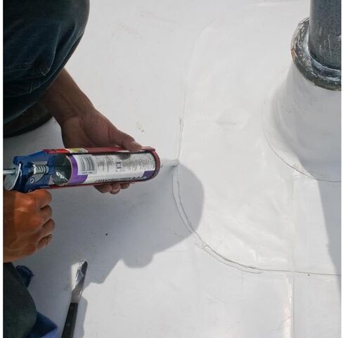 2300 CONSTRUCTION TRIPOLYMER SEALANT 2300 10.3 oz Plastic in Kuwait