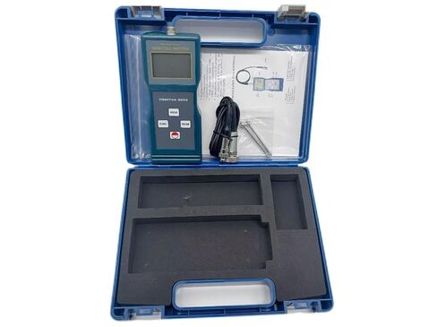 Digital Vibration Tester Vibration Analyzer with Measuring Range Acceleration 0.1~199.9m/s² 10Hz~10kHz Velocity 0.01~199.9mm/s 10Hz~1kHz for Vibration Measurement of All Rotating Machinery in Saudi Arabia