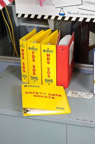 Brady 121185 GHS - 1.5" Safety Data Sheet Binder - Spanish in Saudi Arabia