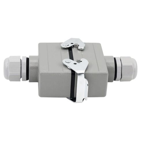 Heavy Duty Connector Docking Core Pins Electrical Waterproof Socket for Industrial Machine Tools 500V 16A in Saudi Arabia