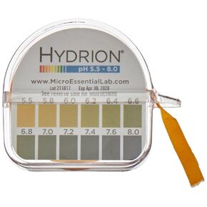 موزع ورق هيدروجيني أساسي Micro Essential Hydrion 067 حي قصير المدى ذو لفة واحدة للبول واللعاب مع مخطط ألوان، نطاق من 5.5 إلى 8.0 درجة حموضة (علبة مكونة من 10) in Kuwait