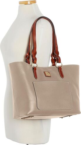 حقيبة يد Dooney & Bourke ، Pebble Grain Tame Tote in Saudi Arabia