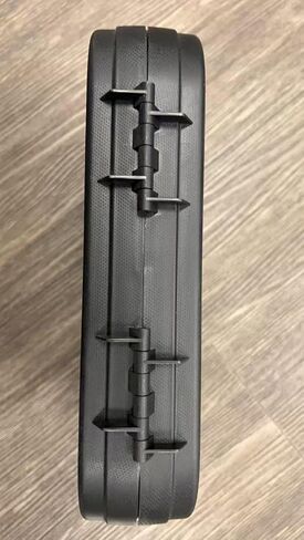 مسدس Lancer التكتيكي خفيف الوزن كامل تلقائي/شبه غاز Airsoft مع وحدة تتبع ولوحة تثبيت بنقطة حمراء (Tandemkross Cthulhu) (أسود/تيتانيوم) in Kuwait