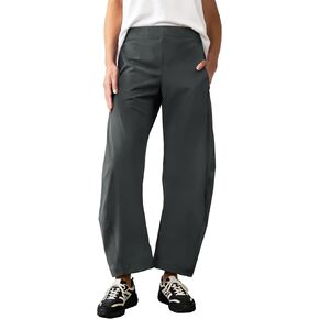 سراويل نسائية مرنة الخصر للسفر سراويل فضفاضة مدببة للكاحل للمشي لمسافات طويلة مع جيوب 2026 in Kuwait