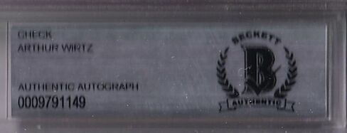 وقع بيكيت آرثر ويرتز على الشيك الرسمي لشيكاغو هوكس عام 1962 رقم 5565 - صور وعملات NHL in Saudi Arabia