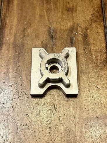 New Genuine Blade Retainer 21332 21352 21466 21311 21321 20361 125-2454,Replacement for Toro OEM in Kuwait