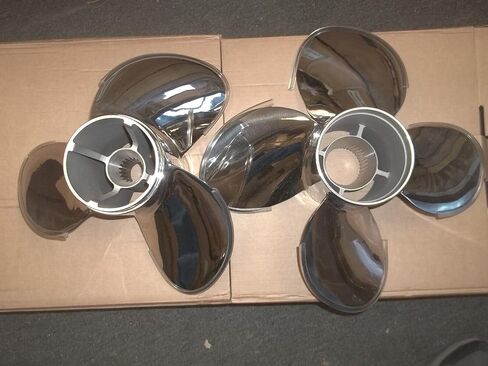 FASWORX 22P 3-4 Blade Stainless Steel Propeller Set Compatible with Mercruiser Mercury Bravo III Three 14 1/4 x 22 16 x 22P in Kuwait