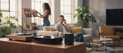 Pro-Combor Phono Box E BT 5 ، Wireless BT5 التدفق مع APTX HD لمصادر Phono و Line ، Black in Saudi Arabia