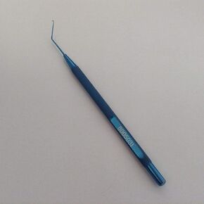 Nice Titanium Claw Phaco Chopper Ophthalmic Eye Surgical Instrument in Kuwait