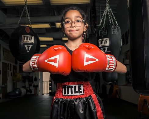 TITLE Boxing Classic Kid & Youth Boxing Gloves 2.0 - Youth & Kids Boxing Gloves, Boxing Equipment in Saudi Arabia