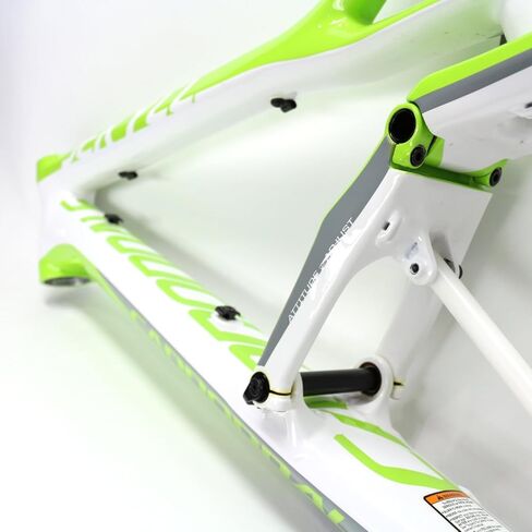 إطار Cannondale 2011 Jekyll Carbon مقاس 26 بوصة فقط أخضر/أبيض صغير 1WVN1FRS/WHT2 in Saudi Arabia
