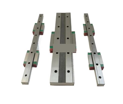 سكة التوجيه الخطي MGW15C مع شفة موسعة وكتلة خطية L = 600 مم in Kuwait