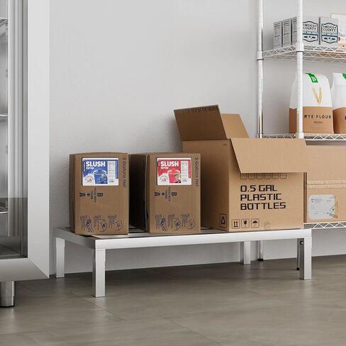 36" x 24" | 8" Off The Floor Aluminum Dunnage Rack | 900 Lbs Capacity in Kuwait