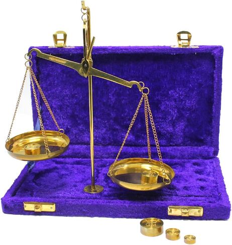 ميزان صيدلي 50 جرام مع صندوق مخملي - قطعة ديكور in Kuwait