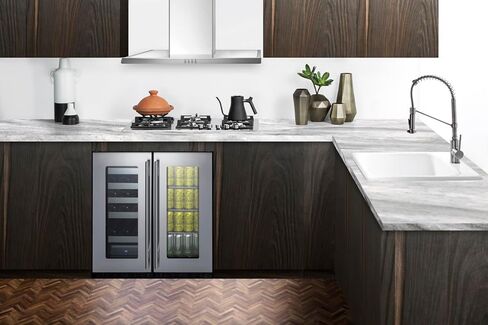 Summit Appliance عمق ضحل 15 بوصة. مبرد نبيذ 23 زجاجة أو 40 علبة مشروبات من الفولاذ المقاوم للصدأ - ASDG1521V1 in Kuwait