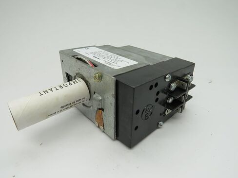 White Rodgers 1311-102 White Rogers Zone Valve, 3.5" Height, 5.25" Wide, 9" Length, 3.5 x 9 x 5.25 in Kuwait