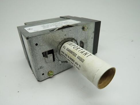 White Rodgers 1311-102 White Rogers Zone Valve, 3.5" Height, 5.25" Wide, 9" Length, 3.5 x 9 x 5.25 in Kuwait