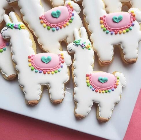 قطاعة بسكويت لاما/ألباكا من آن كلارك، 4-1/4 بوصة، صُنعت في الولايات المتحدة الأمريكية in Kuwait