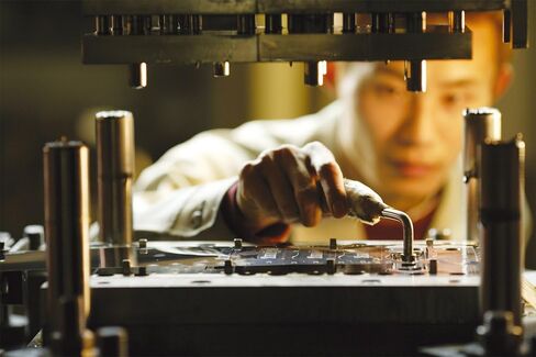 سوزوكي هارمونيكا أوليف-دي بي in Kuwait