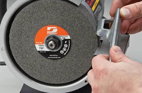 Dynabrade 78354 6 بوصة قطر × 1 بوصة عرض × 1 بوصة CH 8A متوسط ​​S/C DynaBrite Deburring (الكمية 2) in Kuwait