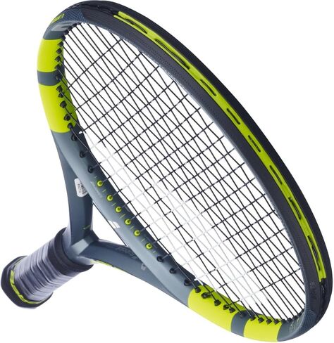 مضرب تنس Babolat Pure Aero 98 - الجيل التاسع - مربوط بأمعاء Babolat Syn 16 جرام عند شد متوسط ​​المدى in Saudi Arabia