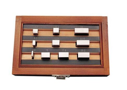 Metric Gage Block Set 12pcs/125mm-300mm Calibration Measuring Tool Gauge Block for Caliper Grade 3 in Kuwait