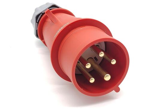 مقاوم للماء موصل صناعي التوصيل 5Pin 32A 380V-415V 3P + E + N IP44 in Kuwait