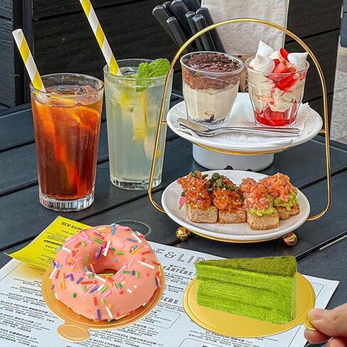 100 Pcs 3.5 Inch Mini Cake Boards, Gold Round Mousse Cupcake Bases, Dessert Plates for Mini Cakes, Chocolates, and Pastries in Kuwait