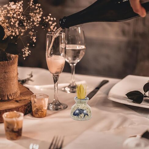IMIKEYA Ceramic Floral Vase Retro Style Porcelain Toothpick Holder Mini Flower Decorative Dried Flowers for Kitchen Wedding Fish Pattern Pick Hand-Painted Decor Table in Saudi Arabia