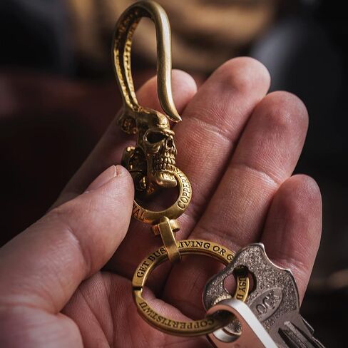 COPPERTIST.WU الجمجمة سلسلة مفاتيح نحاسية U خطاف المفاتيح سلسلة مفاتيح الرجعية ث كيرينغ للرجال ، سلاسل المفاتيح القوطية باردة اكسسوارات السيارات الهدايا in Kuwait